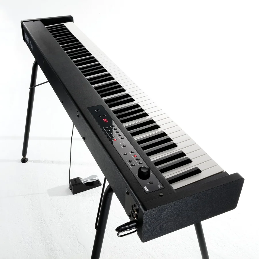 Korg D1
