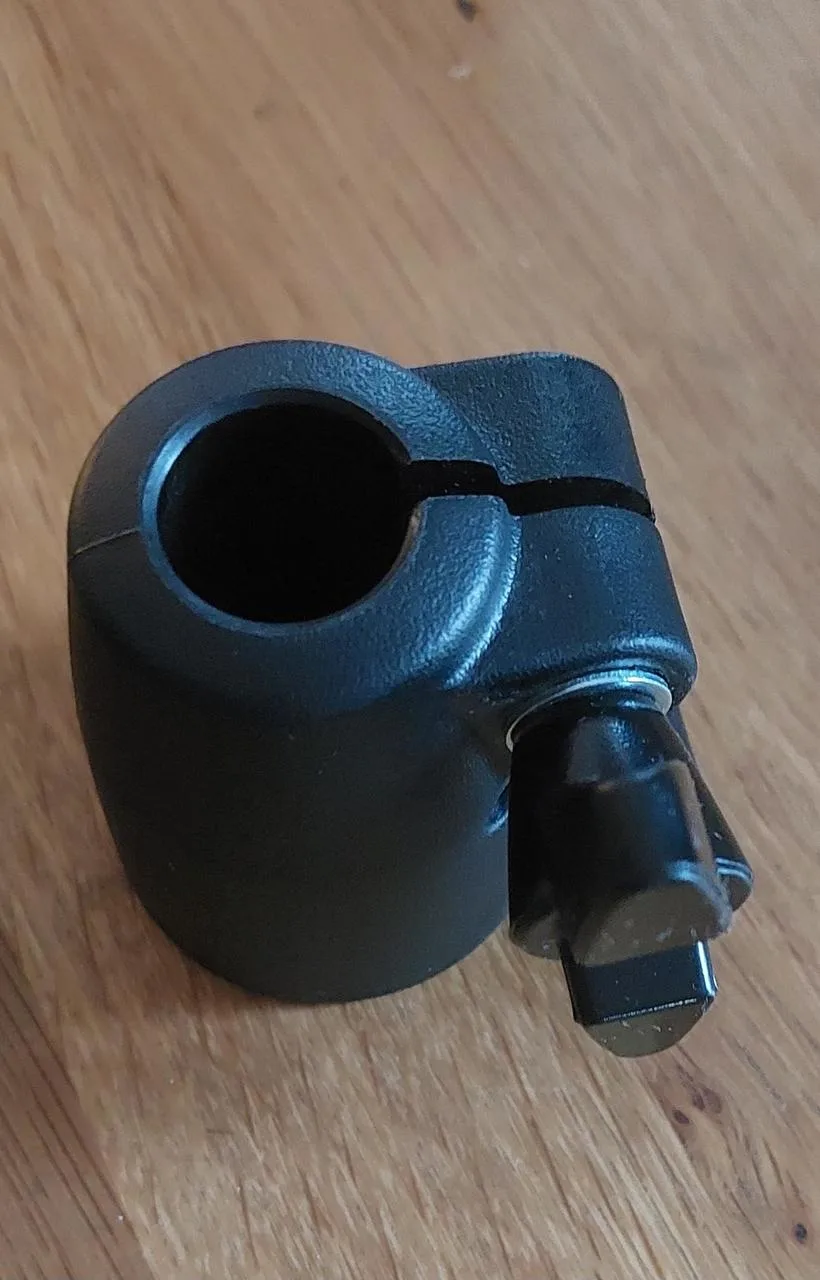 Upínací clampy na rack k elektronickým bicím