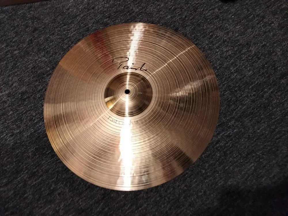 Paiste Signature Fast Crash 18"