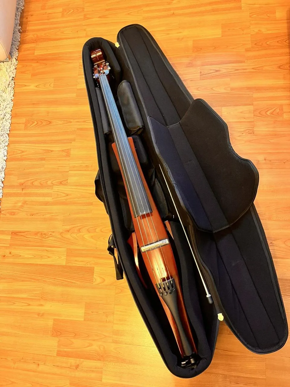 Yamaha Silent Cello SVC-210