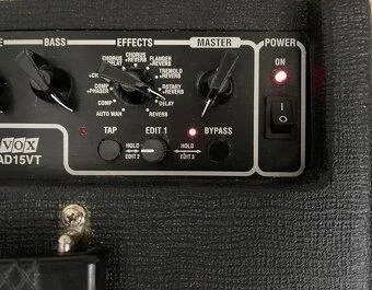 VOX Valvetronics kyt. combo s efekty + kytara LTD E10 Black