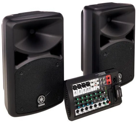 Yamaha Stagepas 400BT Cover Bundle