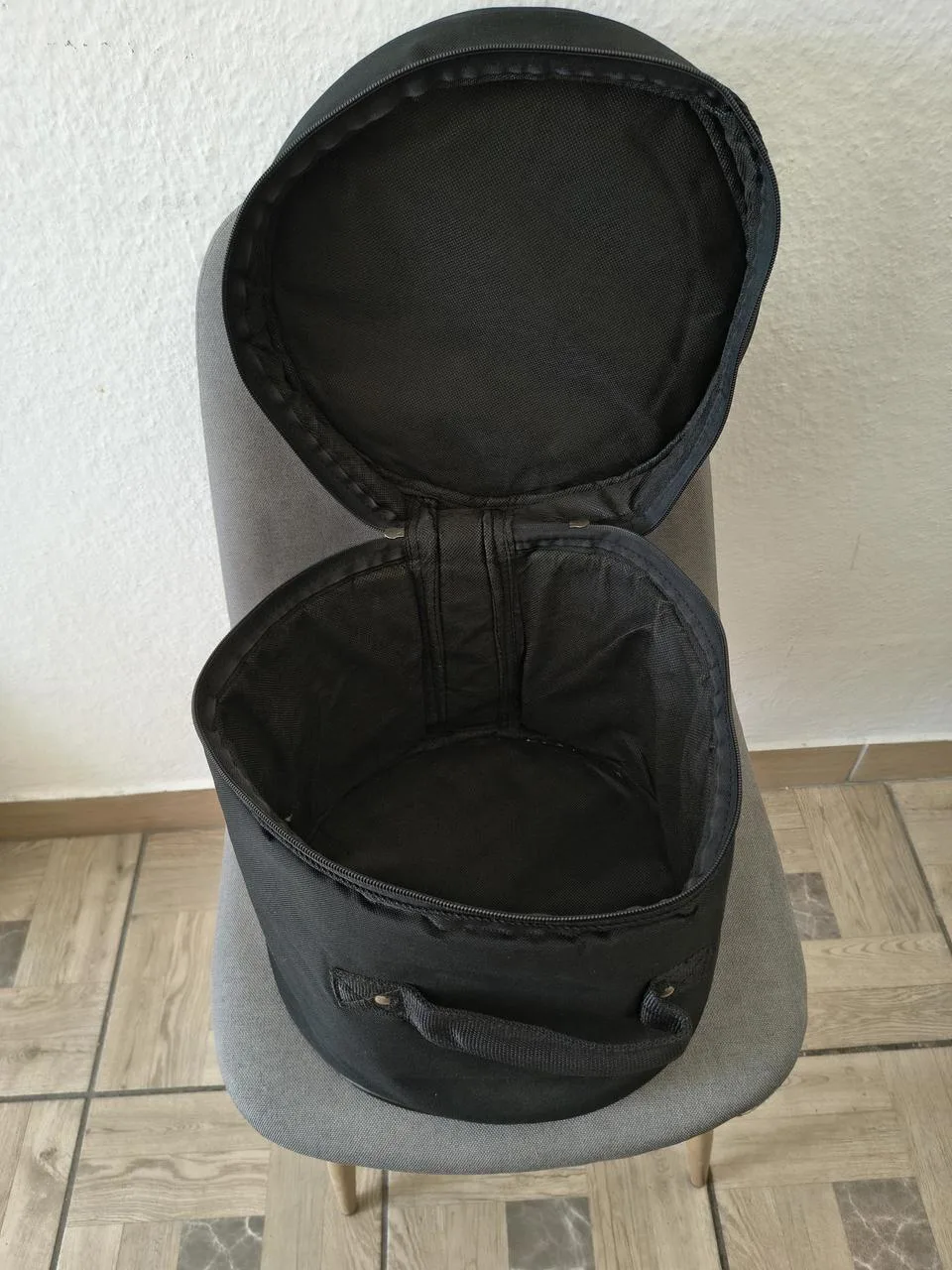 Prodám futrál na tom 10"