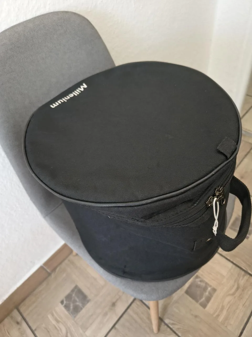 Prodám futrál na tom 12"