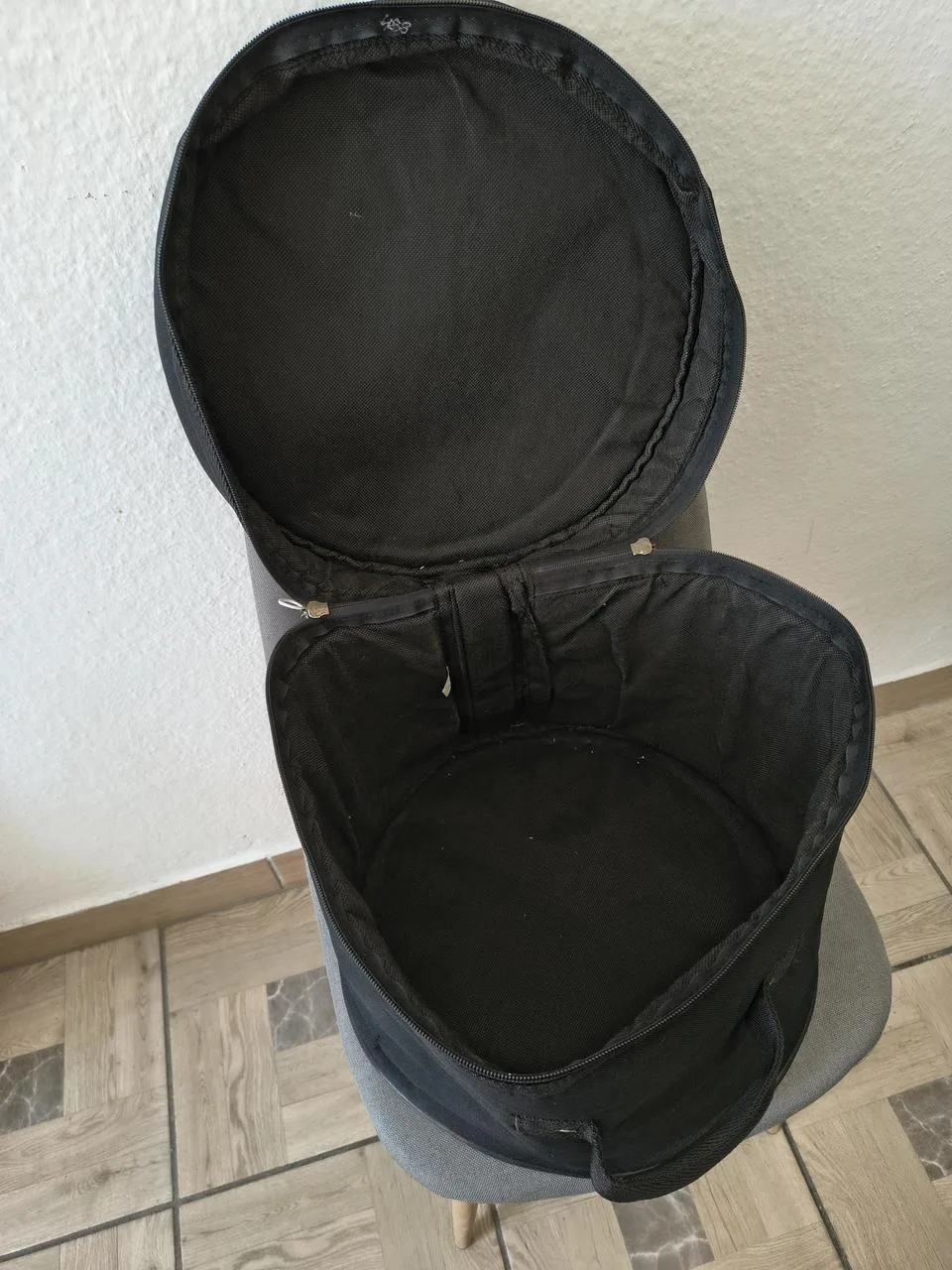 Prodám futrál na tom 12"
