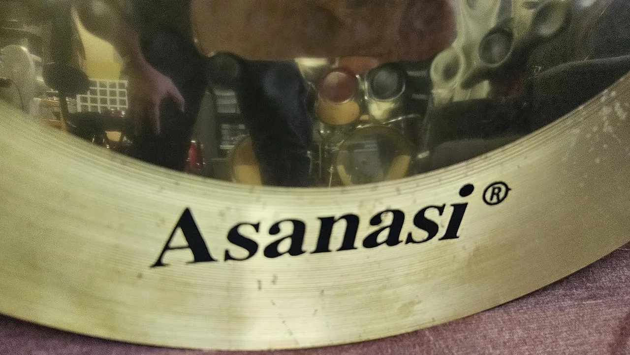 Prodám zánovní 20" ride Asanasi R80