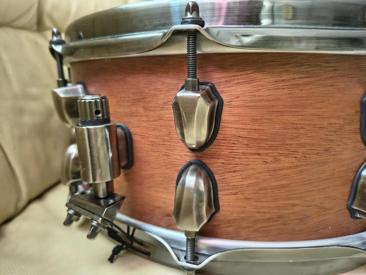 Mapex design lab Heartbreaker Mahagony snare 14x6
