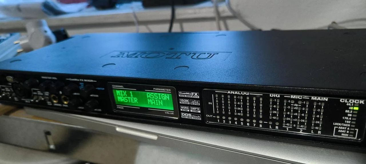 Motu 828 mk3