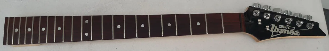 Kytarový krk pro Ibanez GIO s ladící mechanikou