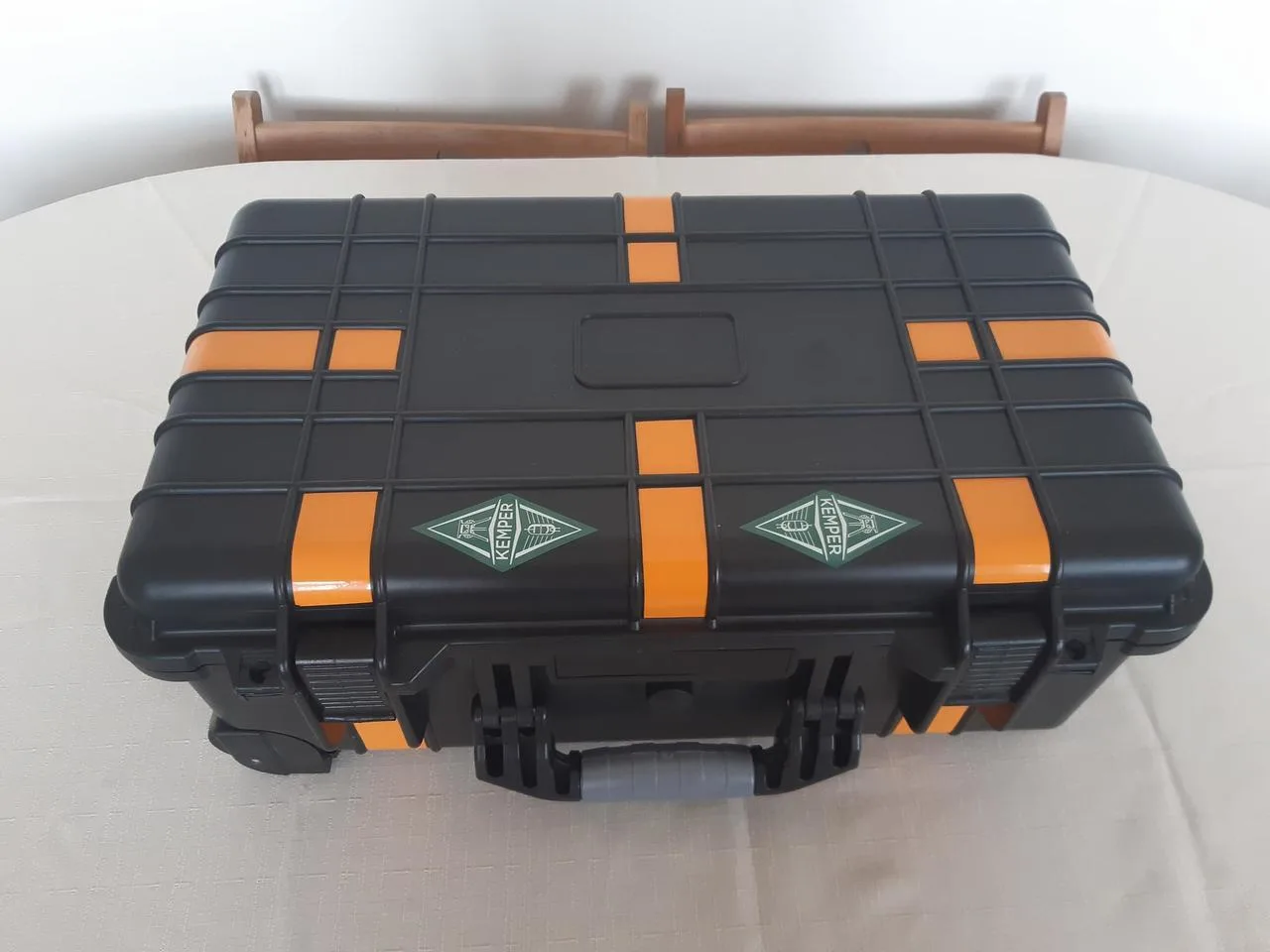 KEMPER Profiler PowerRack + pevný kufr na kolečkách