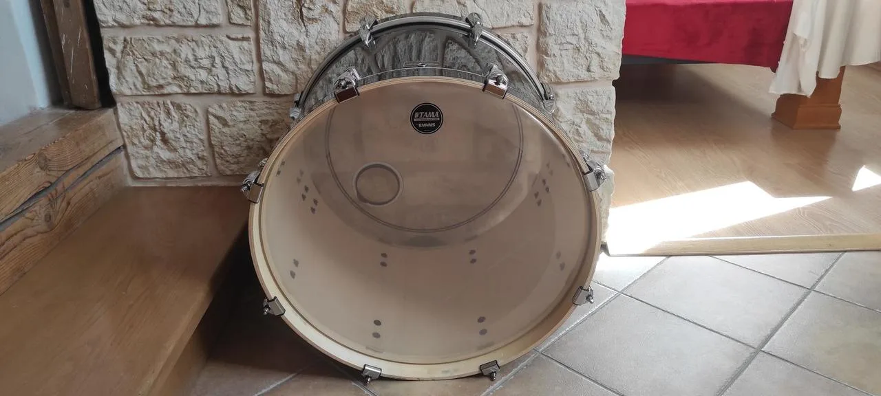 BD TAMA Imperialstar 22"x18"