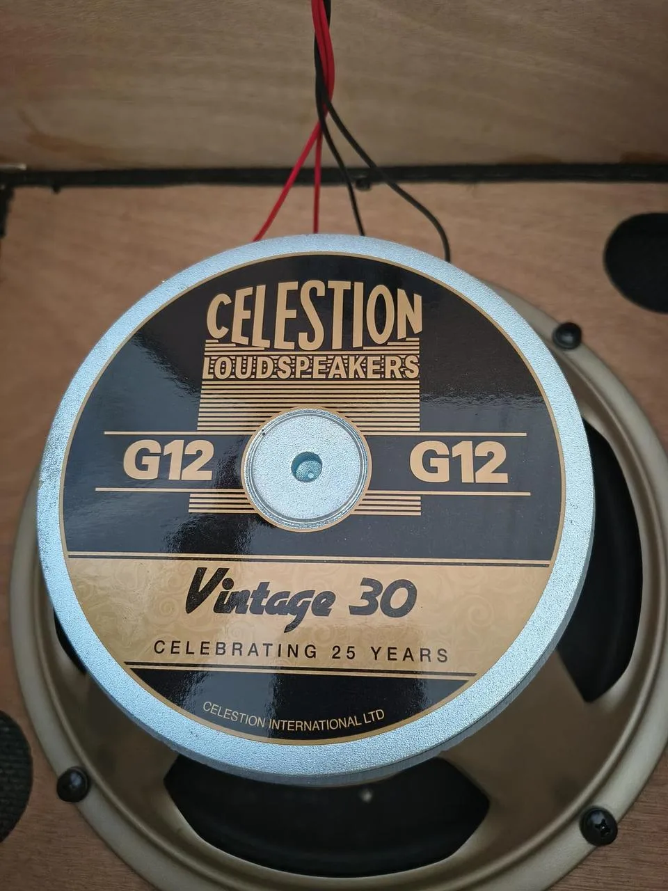 Hughes & Kettner Tubemeister 112 kytarový box
