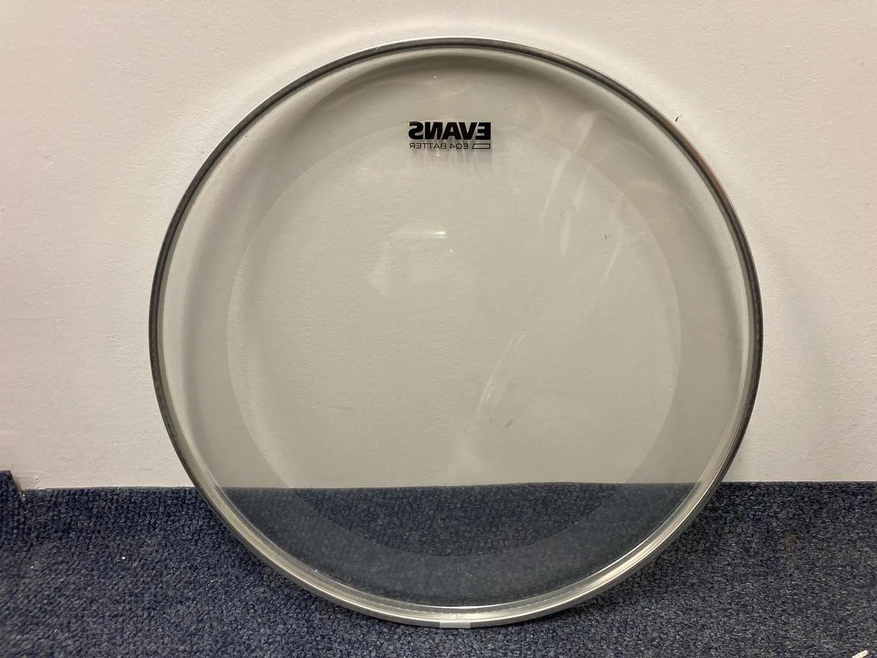 Nová Evans 22” EQ4 + terč pro dvojšlapku