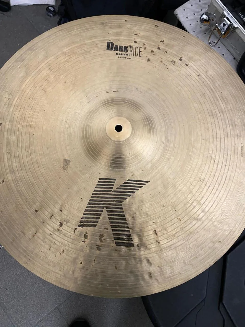 Zildjian Dark medium ride 22