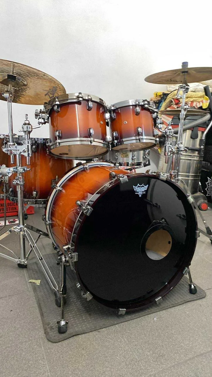 Tama starclassic  maple 22,10,12,16 shell set