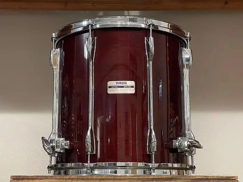 Koupím Floor tom Yamaha Recording Custom 14x14"