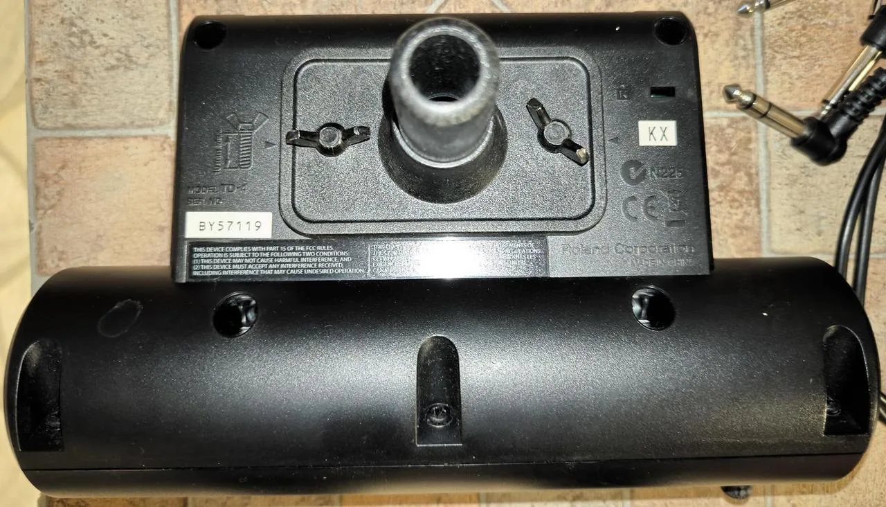Roland TD-4 (KX) bez multicore kabelu