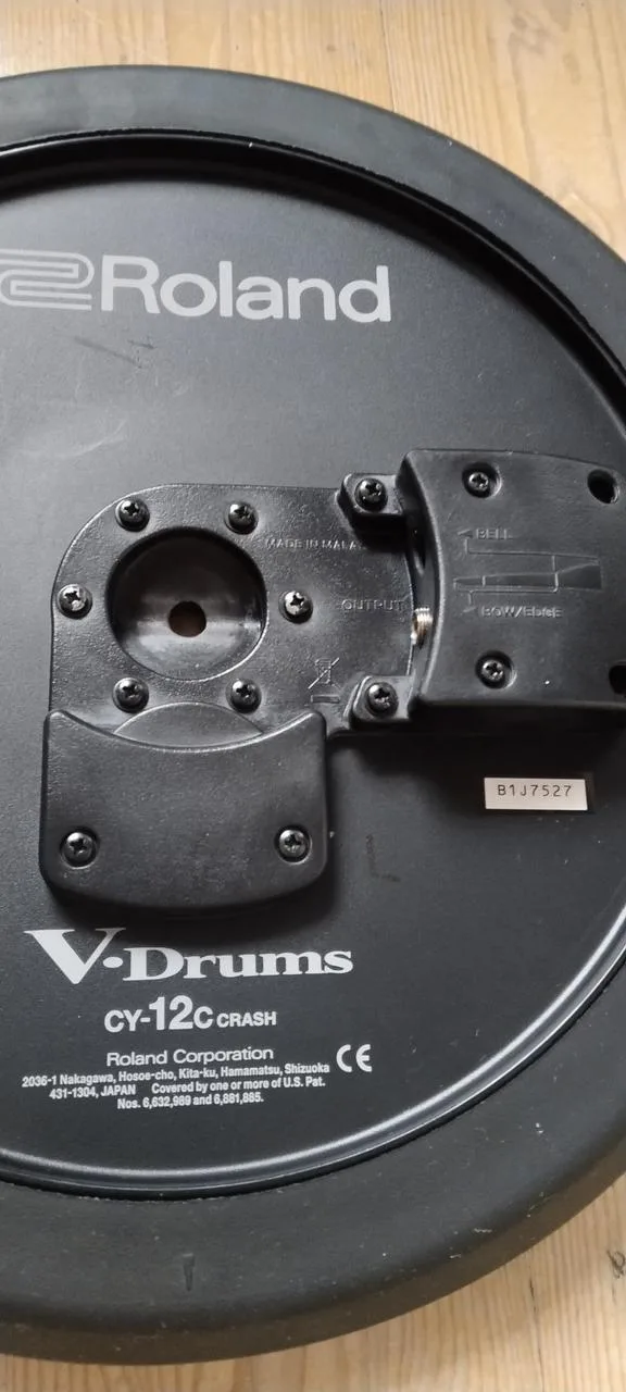 Roland CY-12C Crash.