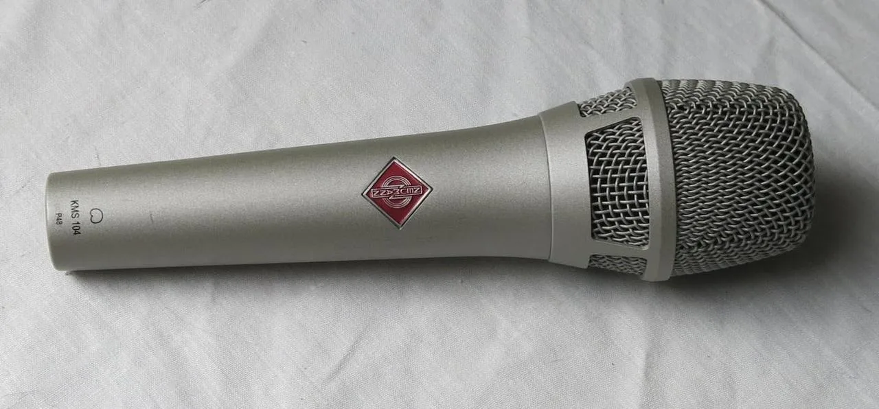 Neumann KMS 104