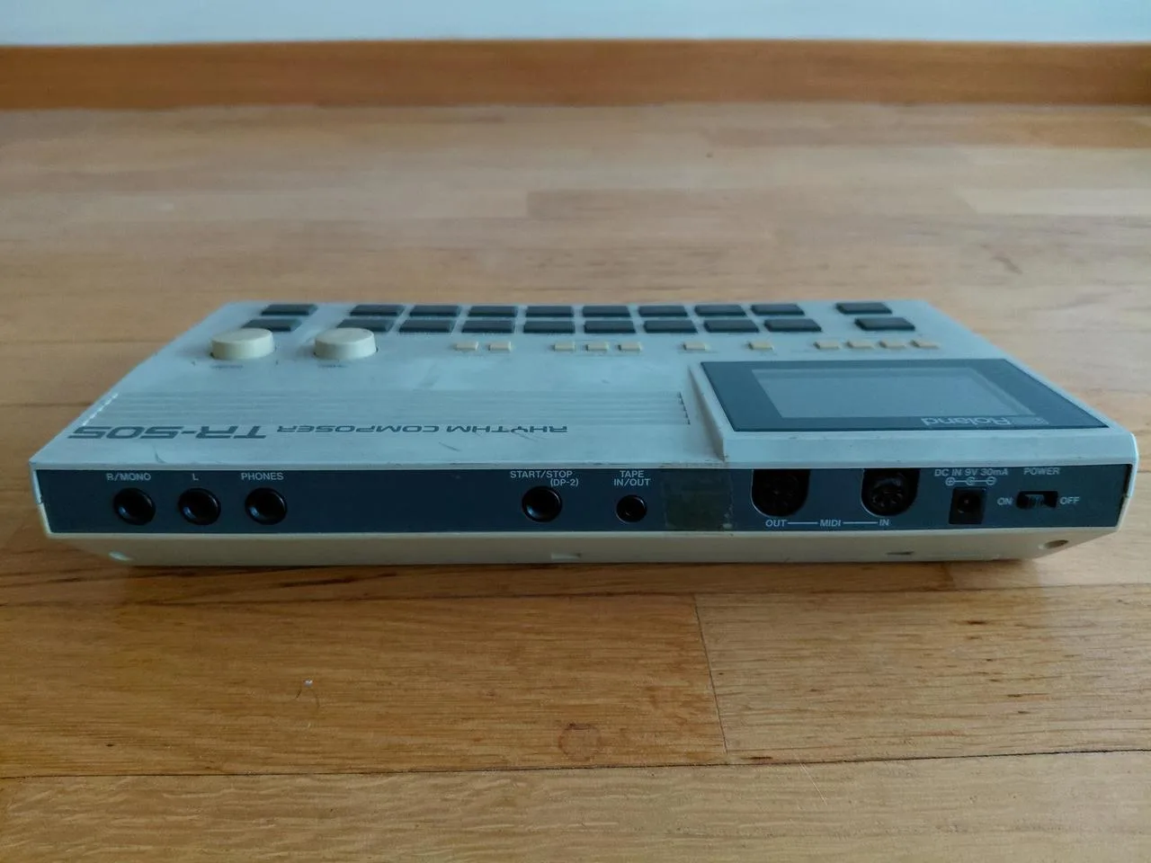 Roland TR-505