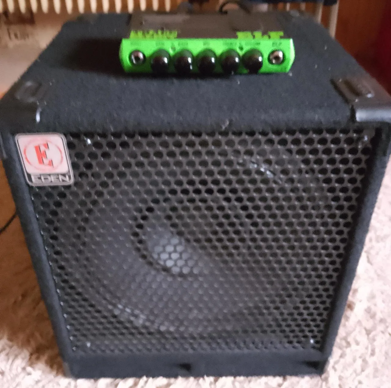 Trace Elliot ELF, bassbox Eden EX112-4-E 300W
