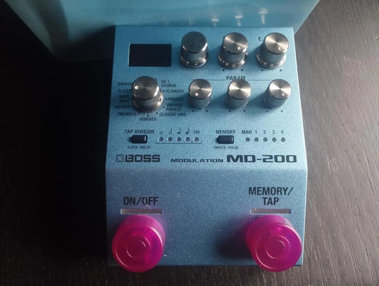 Prodám BOSS MD 200