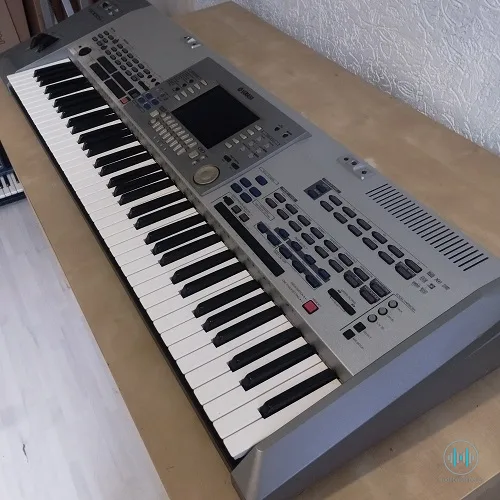 Yamaha PSR-9000Pro