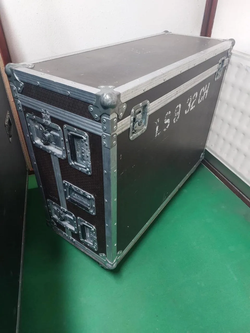 Yamaha LS9/32