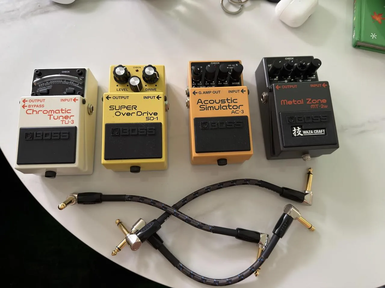 Prodám kytarový efekty BOSS - acoustic simulator