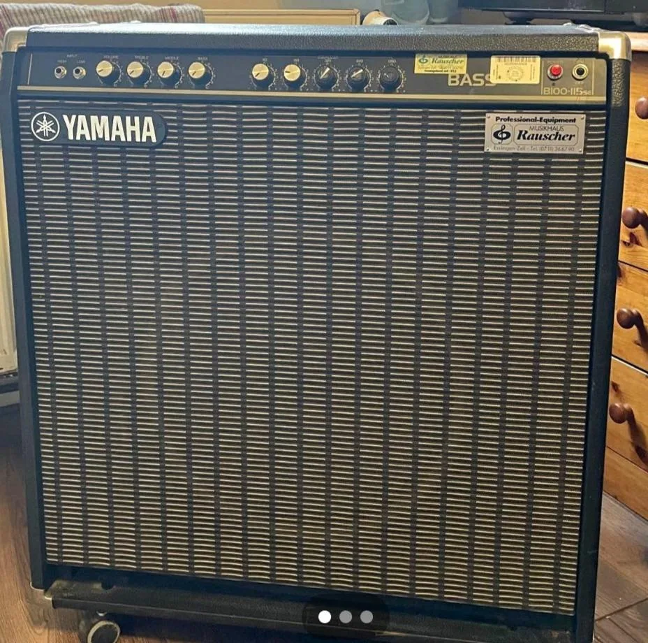 Prodám Bass kombo Yamaha BII00 115se 100w cena 10tis