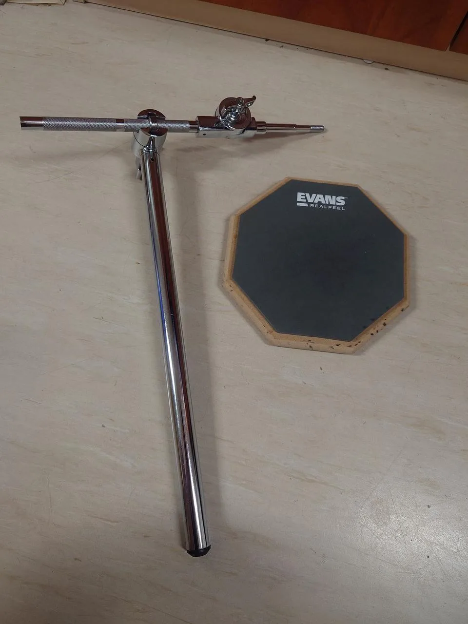 Evans ARF7GM cvičný pad + ramínko