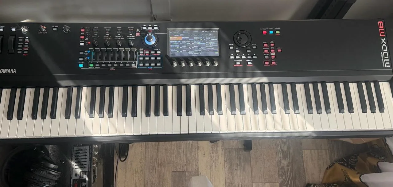 Yamaha MODX M8