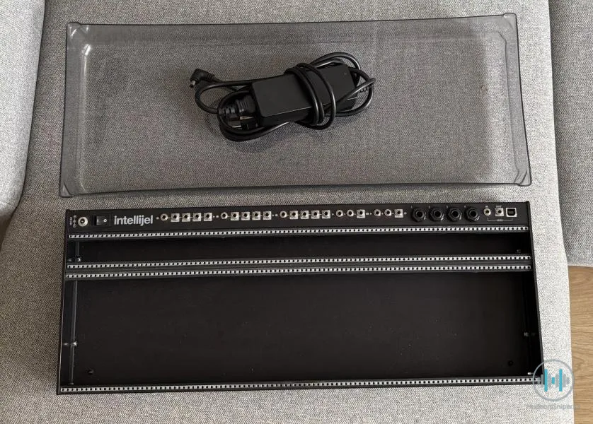 Intellijel Palette 104 hp (black) eurorack case