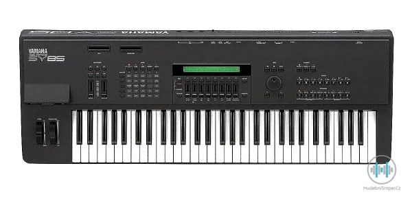 Yamaha SY 85 Syntetizér Pěkné a funkční
