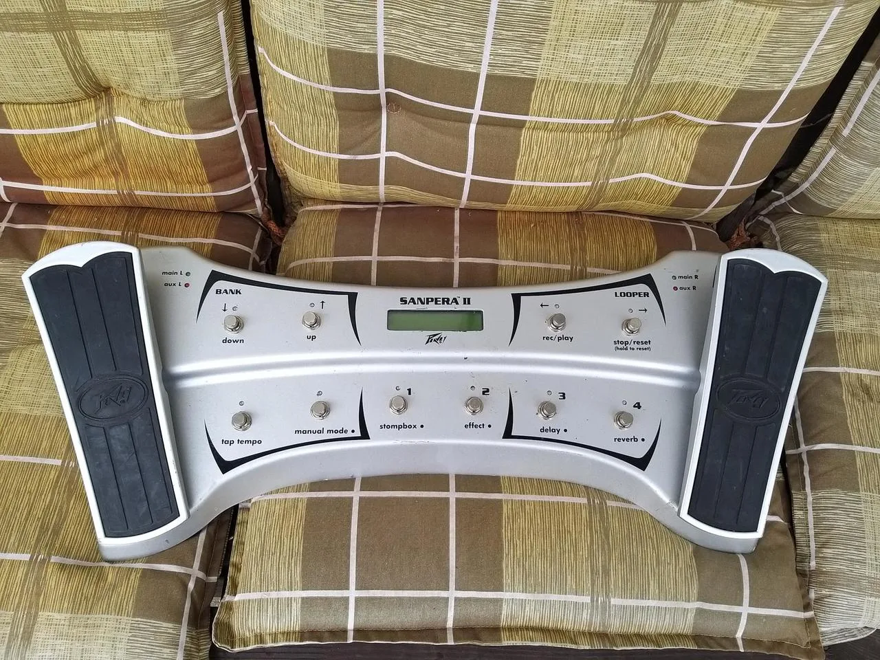 PEAVEY SANPERA 2 SLAPKA NA OVLADANI EFEKTU