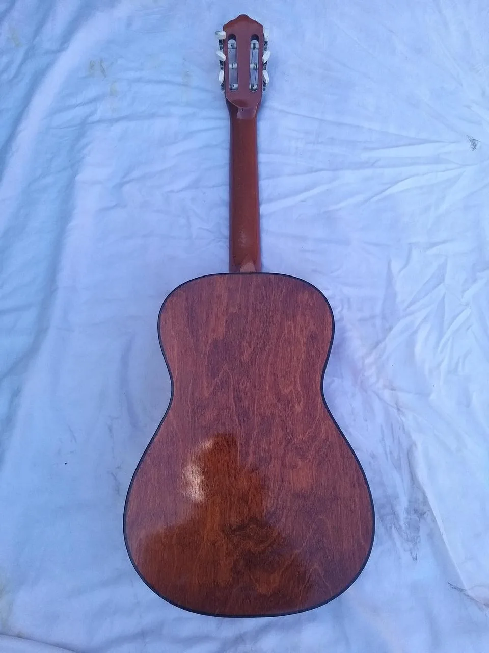 Kremona paralol kytara z 70 let