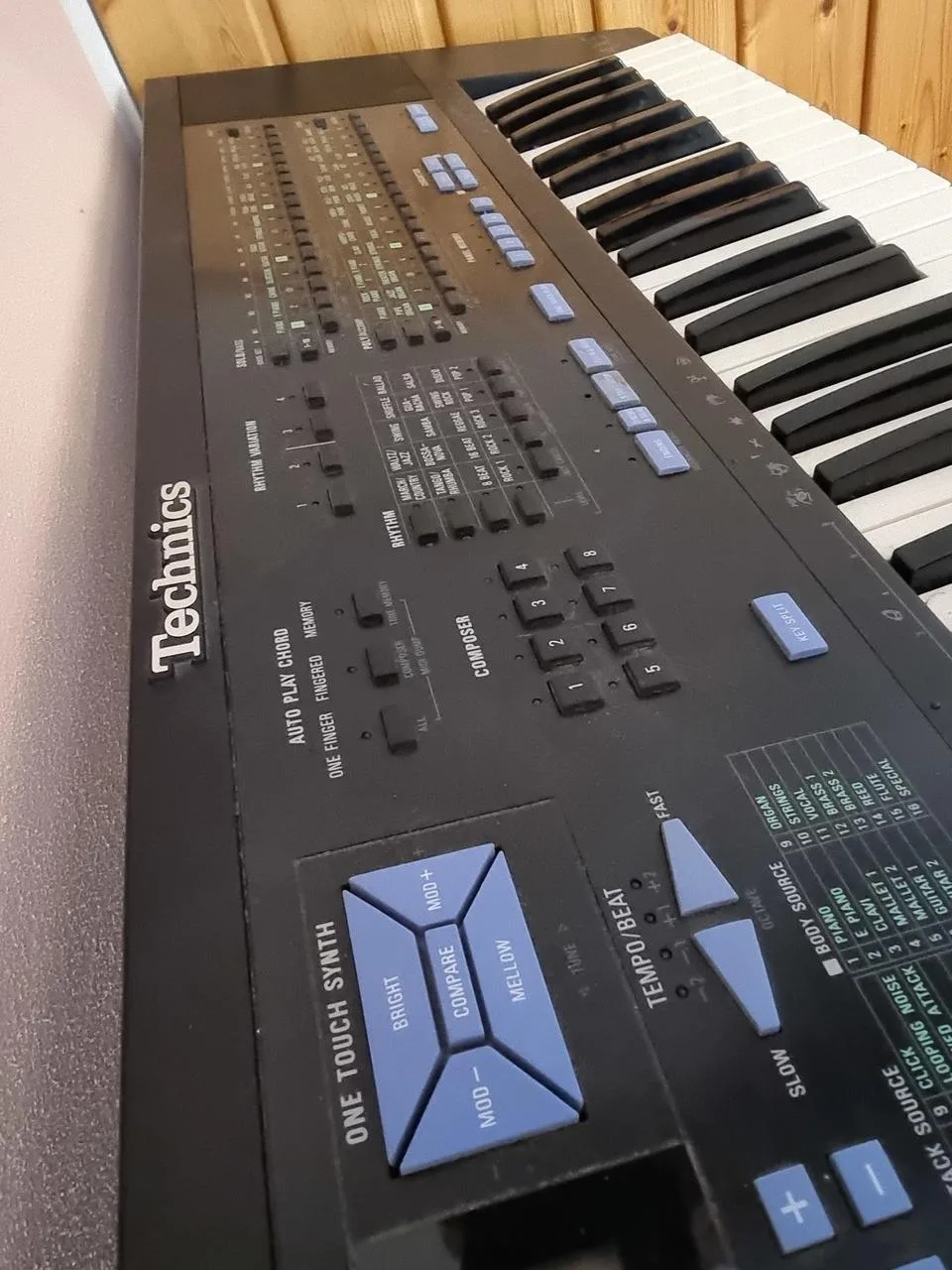Prodám retro klávesy Technics AX5