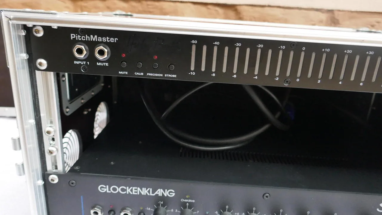 BASOVÝ ZESILOVAČ Glockenklang Soul II//PITCH MASTER/KOSMI