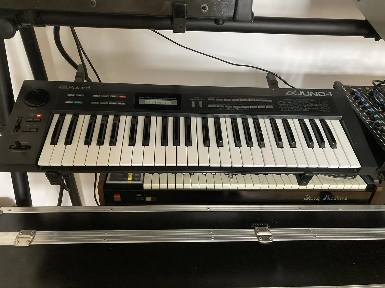 Roland Alpha Juno 1