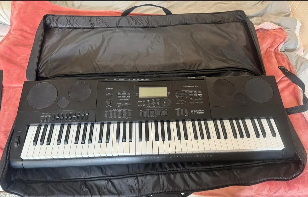 Casio WK 7600