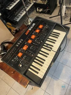 Arp Solus