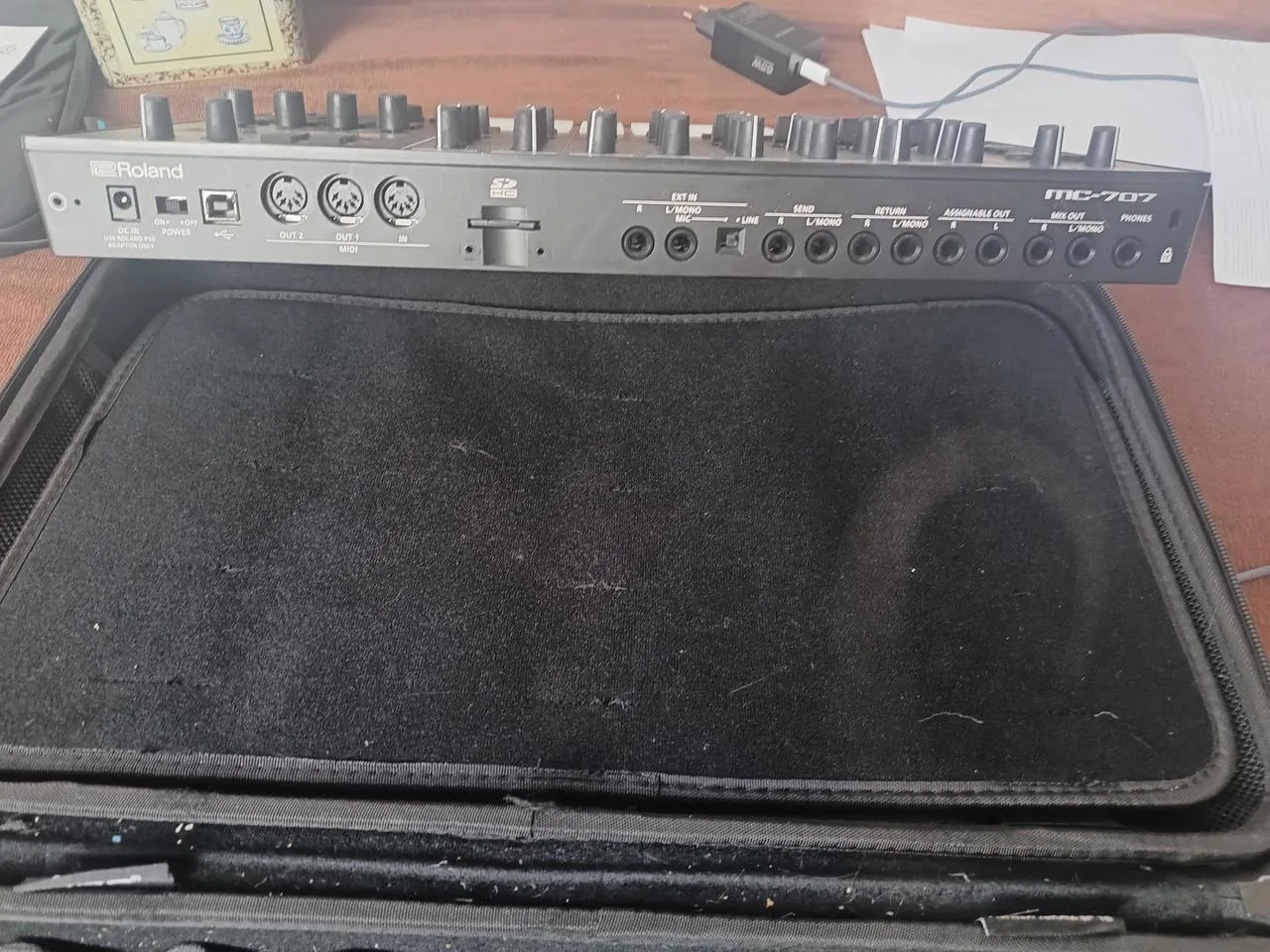 Groove BOX Roland MC 707 ve stavu jako nový
