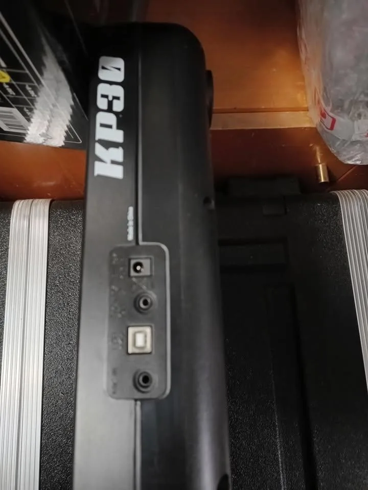 Prodám Klávesy Kurzveil KP 30