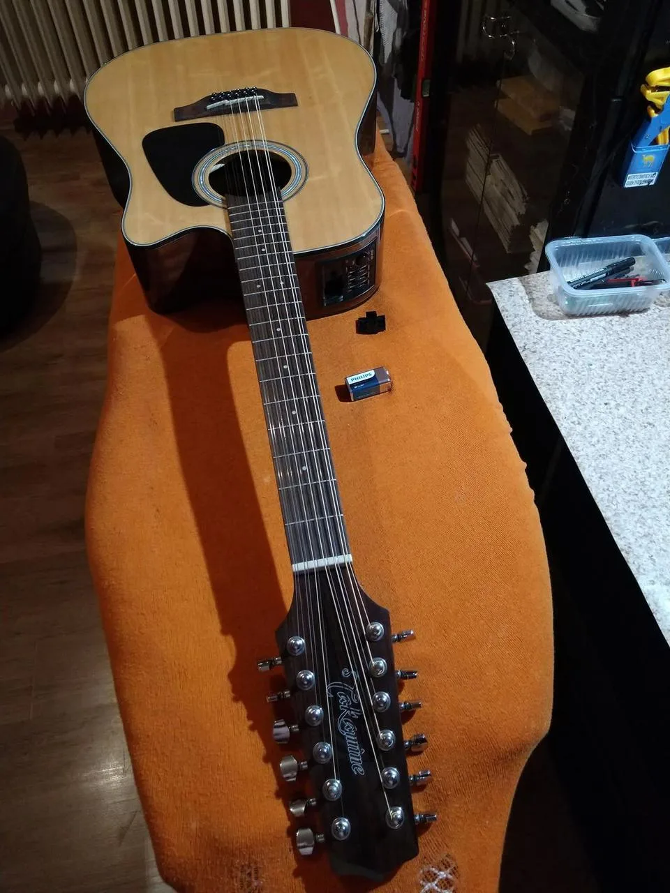 12str. western dreadnought Takamine GD30CE-12N