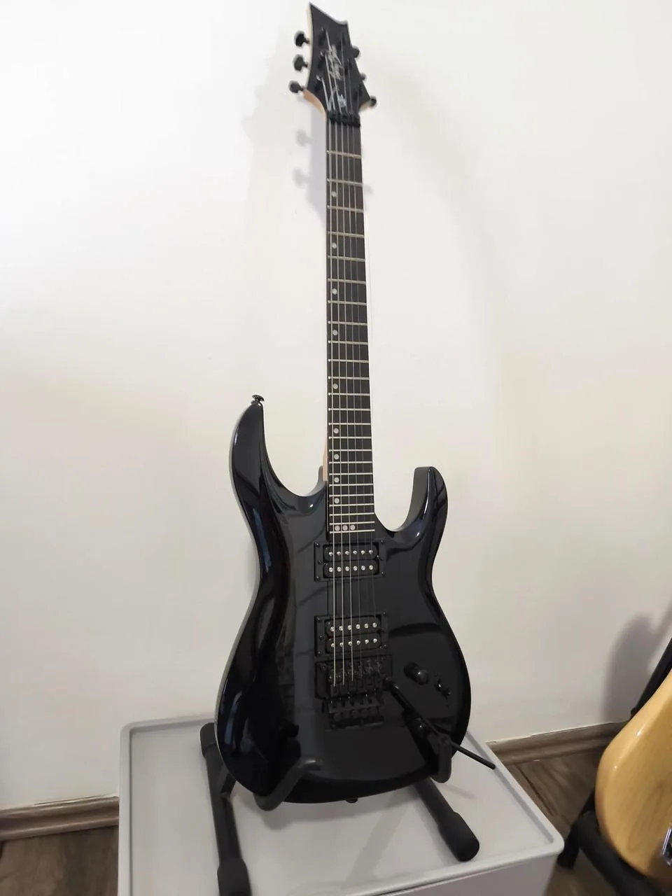 Harley Benton R-456FR BK Progressive