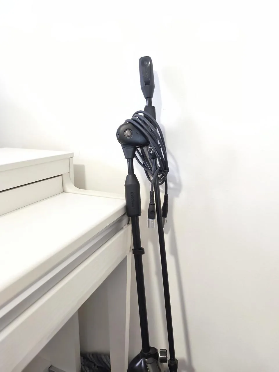 Shure SM57-LCE + Stojan a kabel