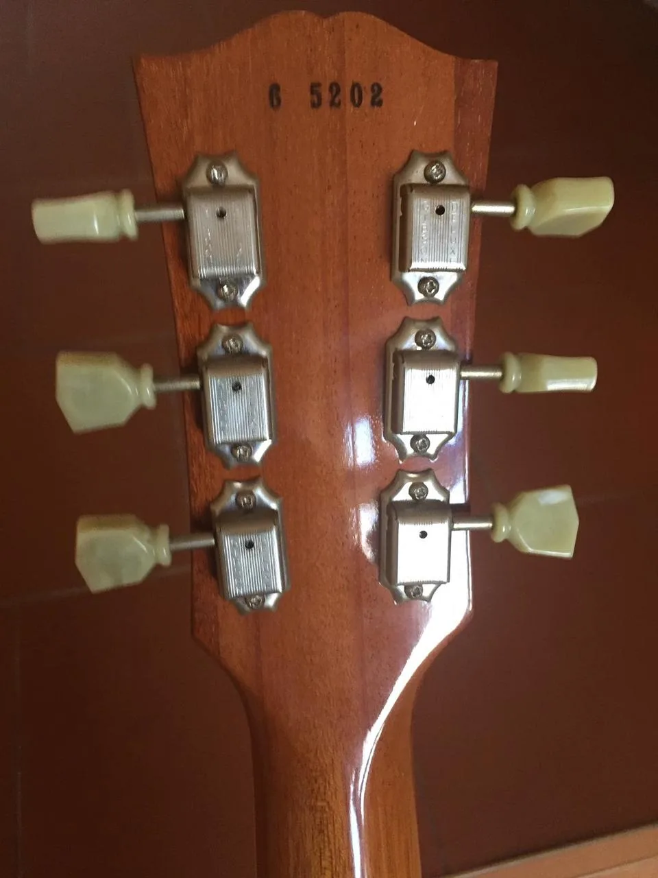 Gibson Custom Shop R6 Historic Les Paul 1956 Reissue Goldtop