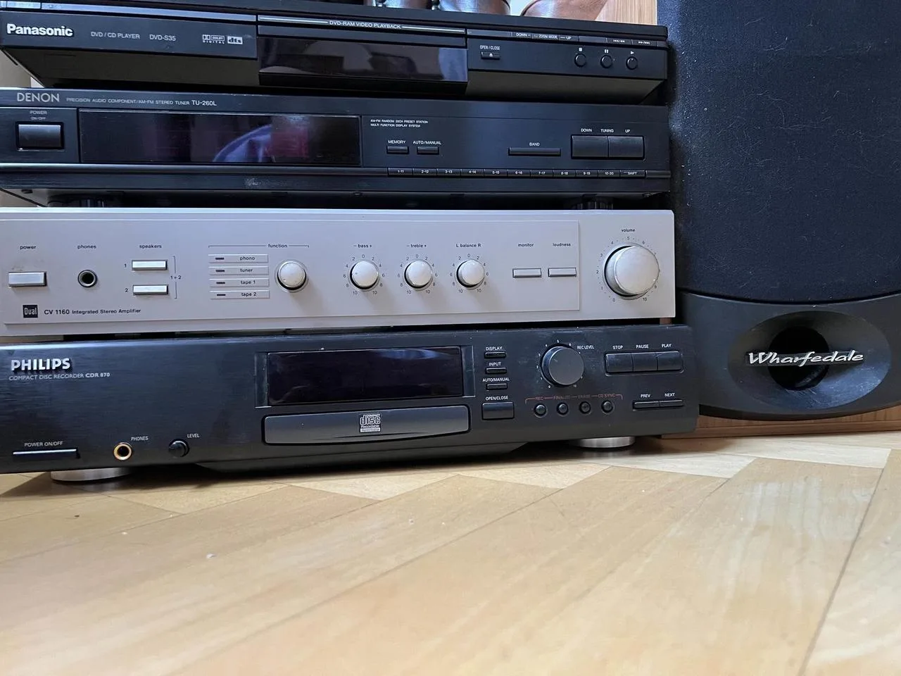 Moving out Sale/ Hi fi System
