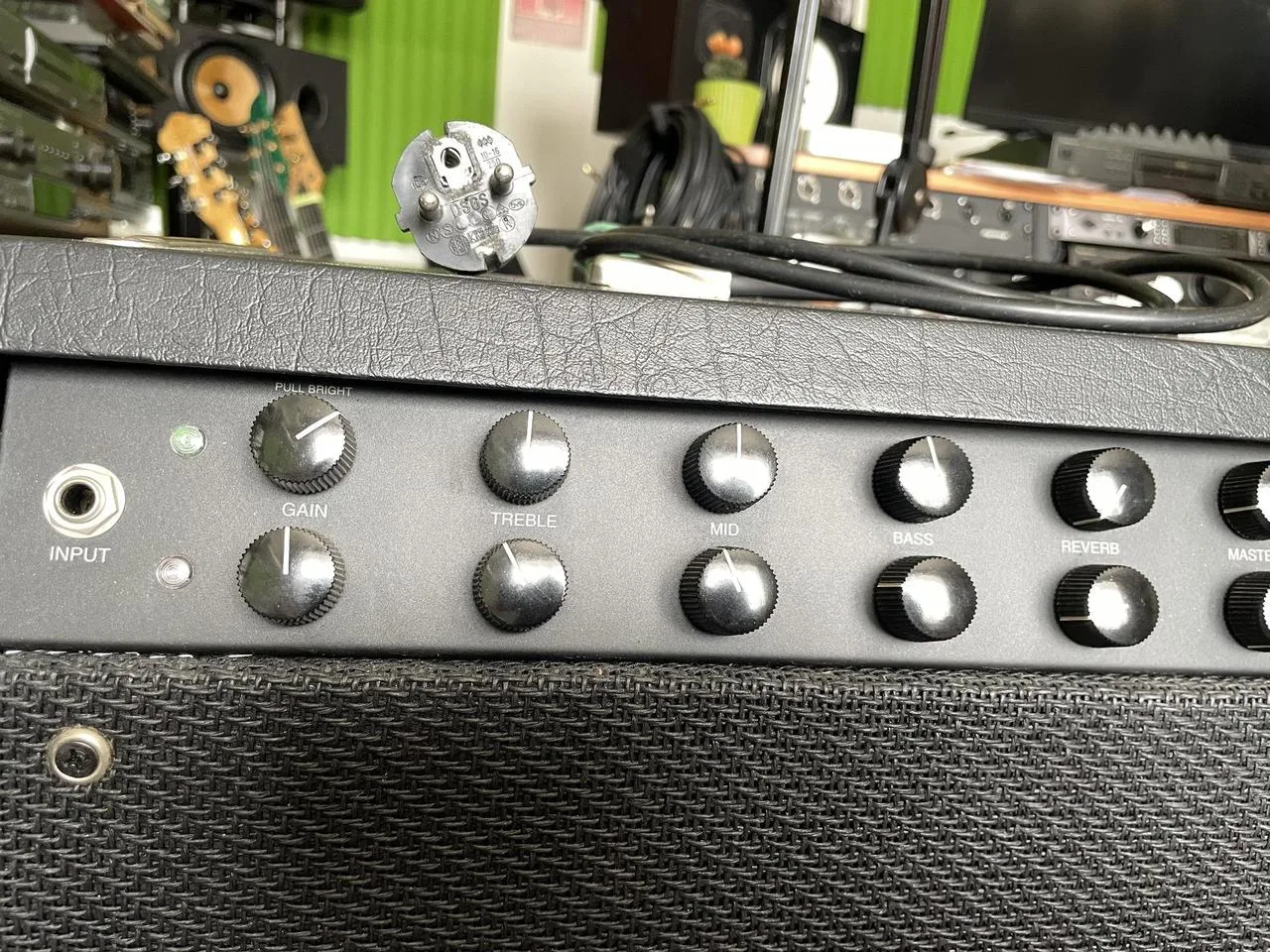 2x Mesa Boogie F50 hlava