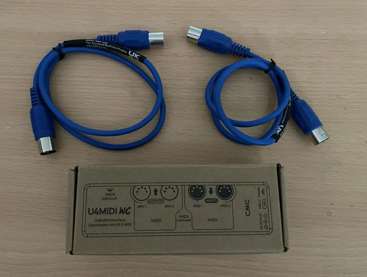 CME U4MIDI WC + 2ks MIDI 5pin kabely